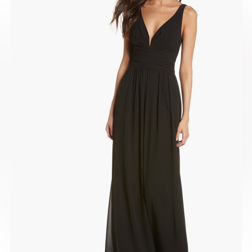 NWT Lulus Black Gown Size S
